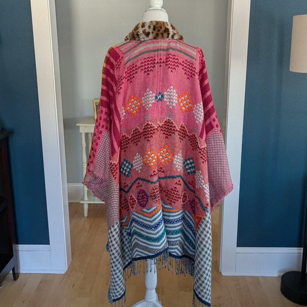Aratta Silent Journey Poncho One Suze Southwestern - Picture 4 of 9